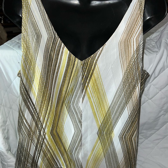 Lane Bryant Modern Swing Double-Layer Chiffon Style Tank - Picture 5 of 13